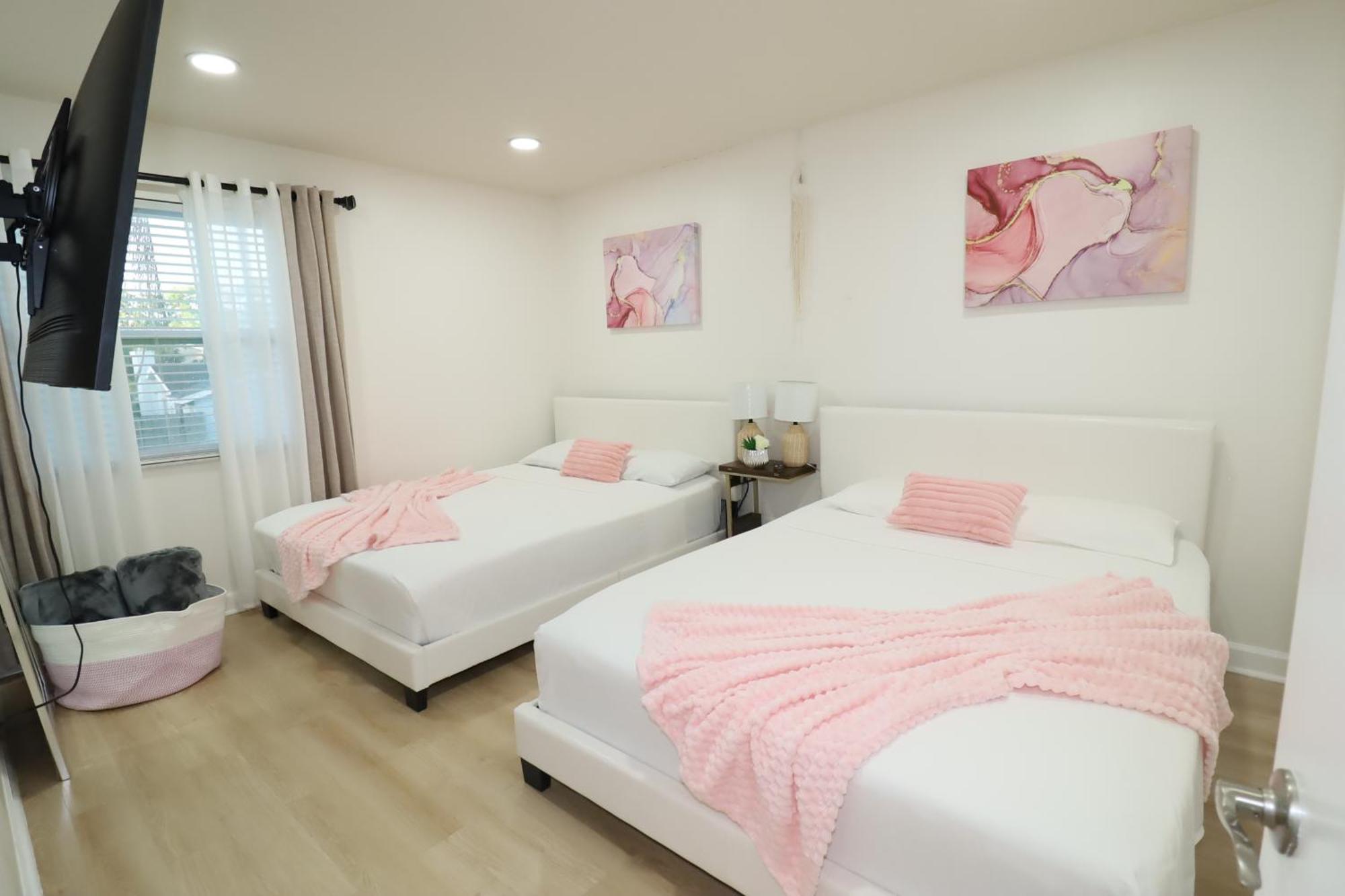 Boho Oasis With Pool- Paradise For Work & Fun Tampa Ngoại thất bức ảnh